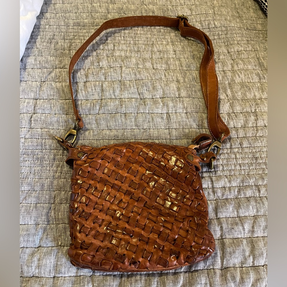 Like New - Sundance Leather Purse